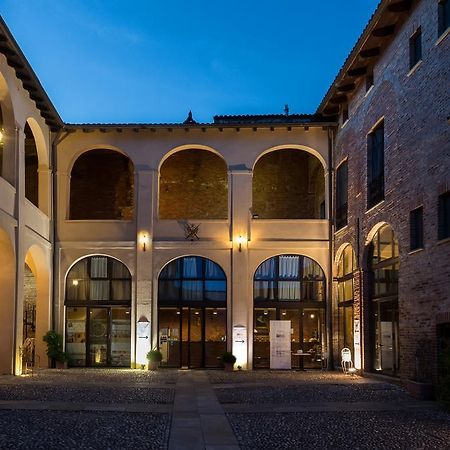 Relais Palazzo Paleologi Sec.Xiv Hotel Lu (Piedmont) Exterior photo